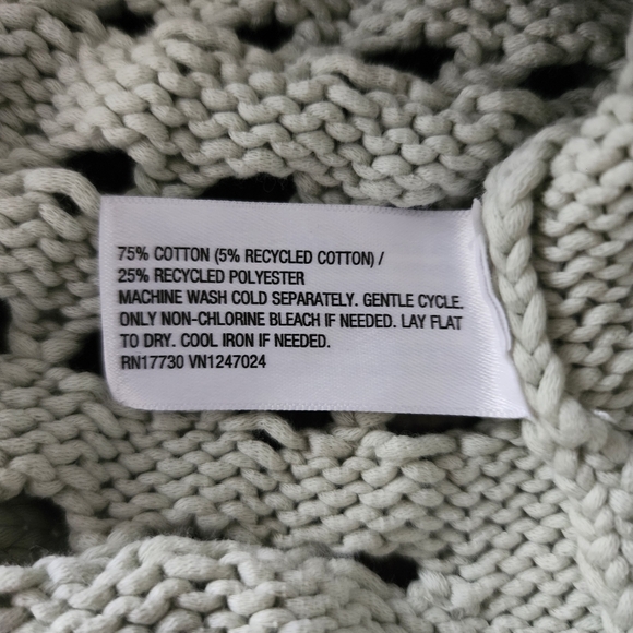 Jenee Naylor Crewneck Open Stitch Sweater NWT Future Collective Light Green - Picture 9 of 9